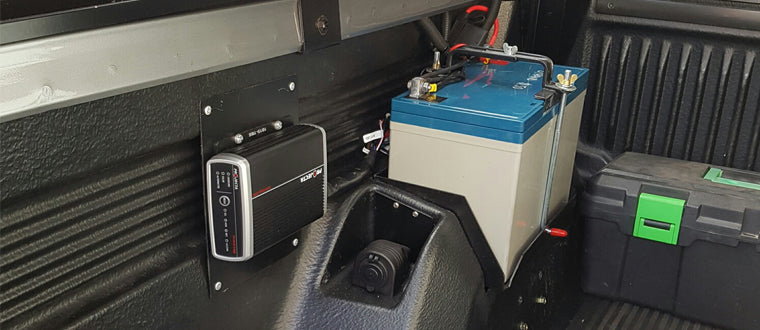 12-24v 25a DC Battery Charger With Solar